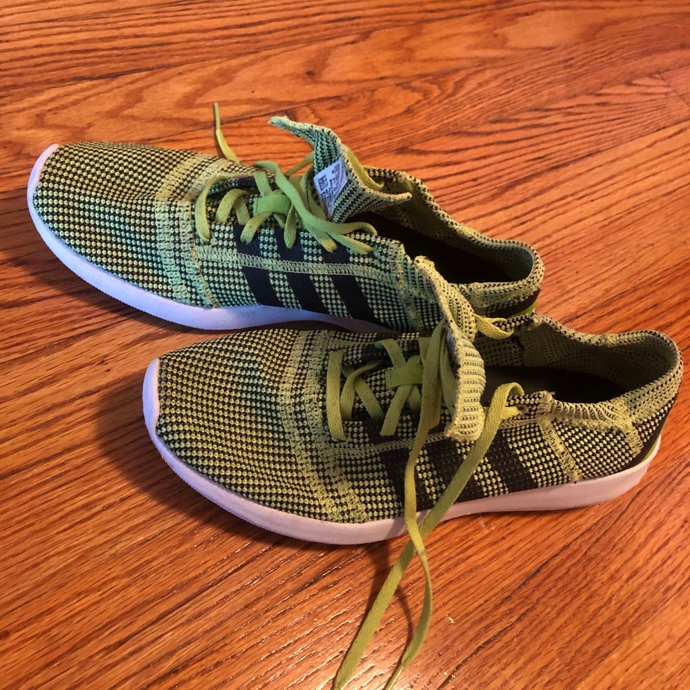 Adidas Light Sneakers